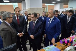 Михаилу Бабичу и Денису Мантурову показали импортозамещающие возможности ПФО