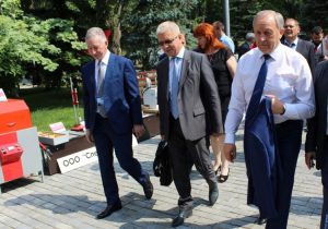 Начала работу Всероссийская конференция "О реализации программы "Безопасные и качественные дороги на территории Саратовской области"