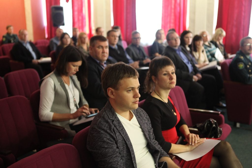 В Саратове состоялось публичное мероприятие по вопросам правоприменительной практики таможенных органов