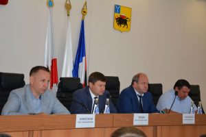 Дмитрий Тепин: «Работу в сфере земельных отношений необходимо выстроить по-новому»