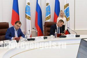 Врио Губернатора Роман Бусаргин подписал соглашение с крупнейшим в России зерновым холдингом