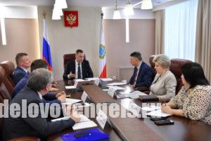 В Саратовской области разработают новые меры поддержки педагогов